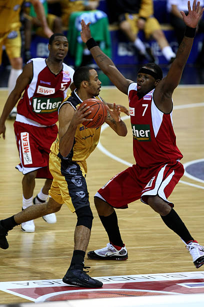 通过这些看 通过这些看